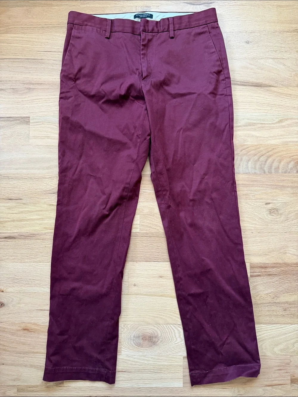 Banana Republic Maroon Aiden Rapid Movement Stretch Slim Fit Chinos 33